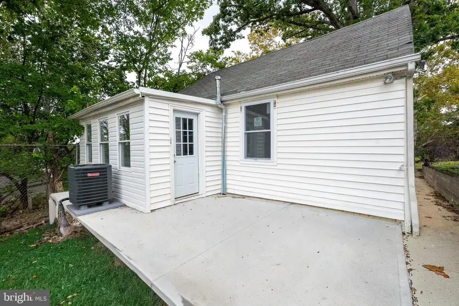 1227 44th Pl Se, Washington, DC 20019 - #2