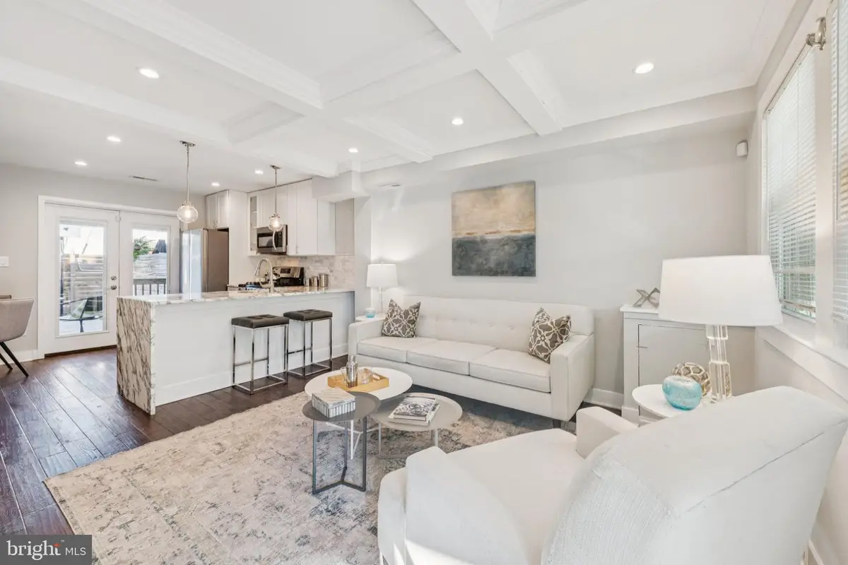 2004 E St Ne, Washington, DC 20002 - #1