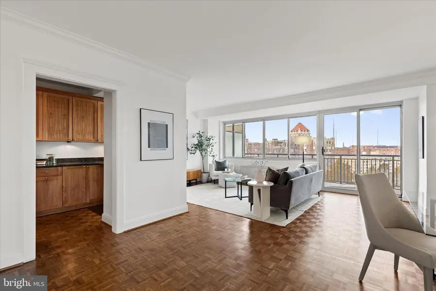 3900 Watson Pl Nw #a- 8e, Washington, DC 20016 - #3