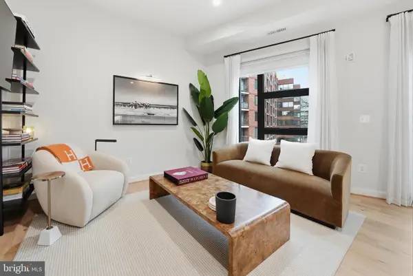 2525 Pennsylvania Ave Nw #301, WASHINGTON, DC 20037