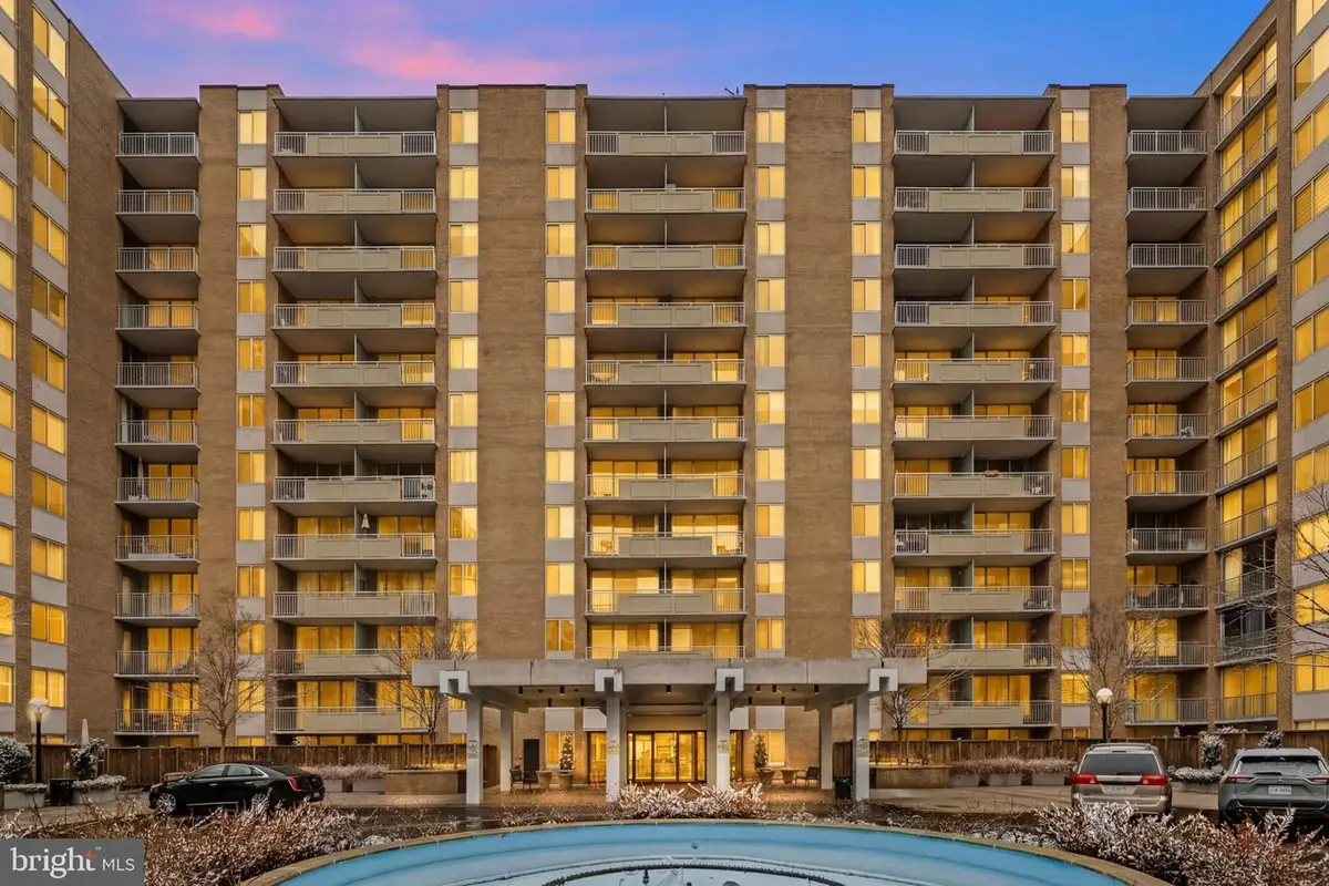 3001 Veazey Ter Nw #703, Washington, DC 20008 - #1