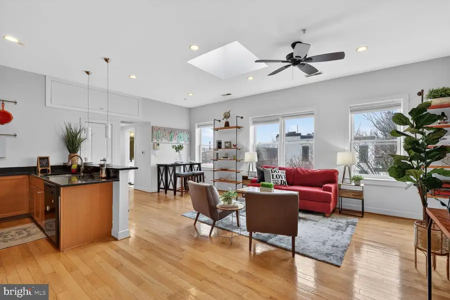 1240 4th St Nw #300, Washington, DC 20001 - #2