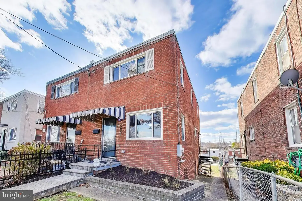 5864 Eastern Ave Ne, Washington, DC 20011 - #1