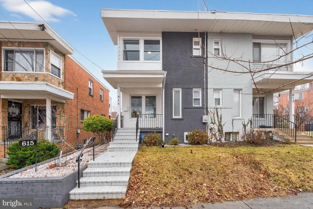 615 Kensington Pl Ne, Washington, DC 20011 - #1