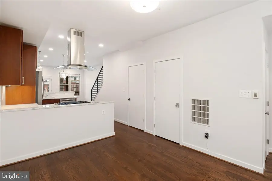 3430 Brown St Nw #4, Washington, DC 20010 - #2