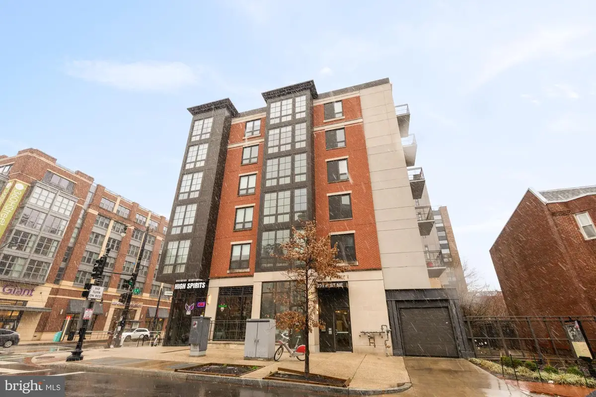 301 H St Ne #305, Washington, DC 20002 - #1