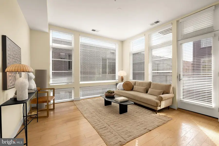 1443 Chapin St Nw #303, Washington, DC 20009 - #2