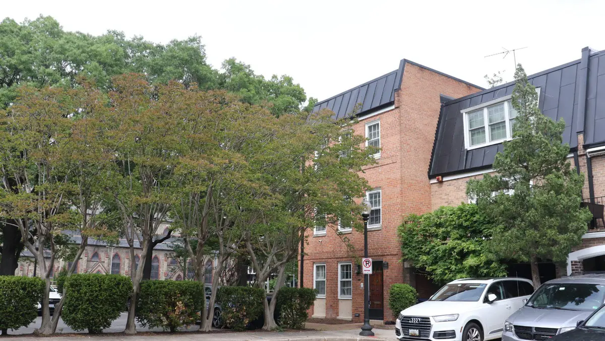 600 6th Pl Sw, Washington, DC 20024 - #1