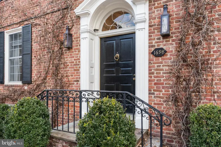 1698 32nd St Nw, Washington, DC 20007 - #2