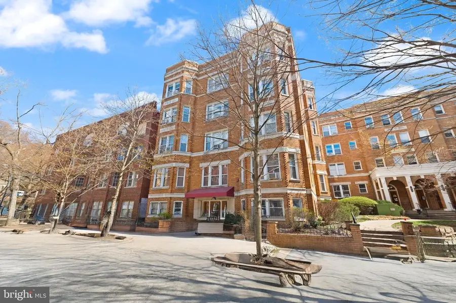 1820 Clydesdale Pl Nw #4, Washington, DC 20009 - #3