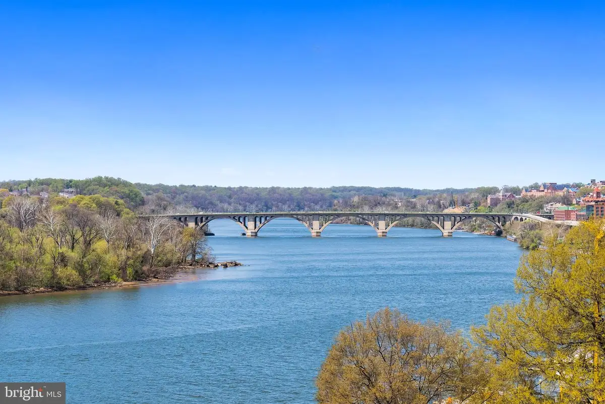 700 New Hampshire Ave Nw #1010, Washington, DC 20037 - #1