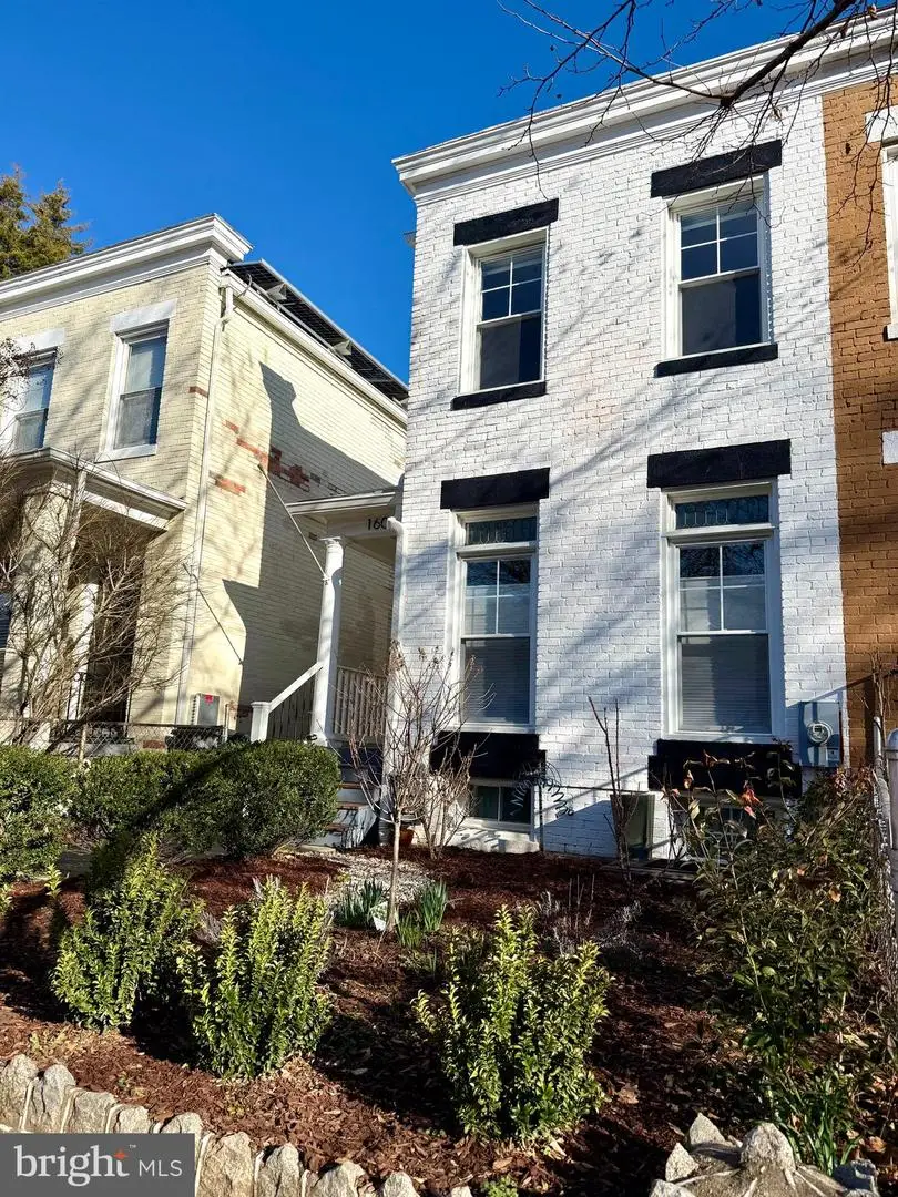 1604 D St Se, Washington, DC 20003 - #1