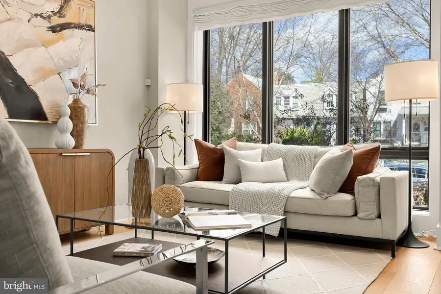 3726 R St Nw, Washington, DC 20007 - #3