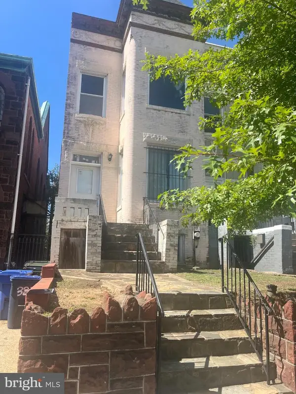 1714 North Capitol St Nw, WASHINGTON, DC 20002