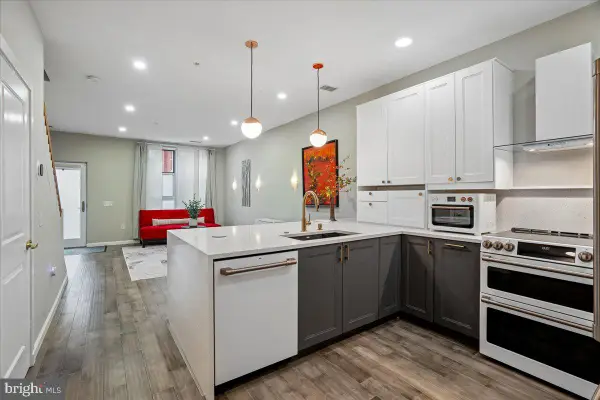 343 Cedar St Nw #111, WASHINGTON, DC 20012