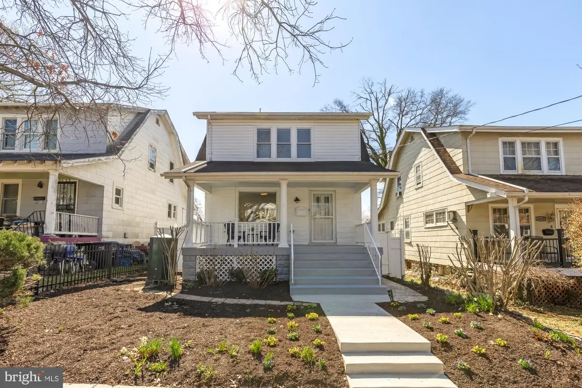 2425 Perry St Ne, Washington, DC 20018 - #1