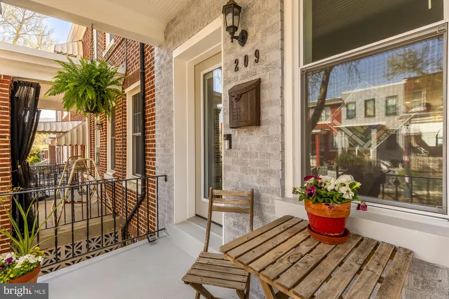 209 Cromwell Ter Ne, Washington, DC 20002 - #3