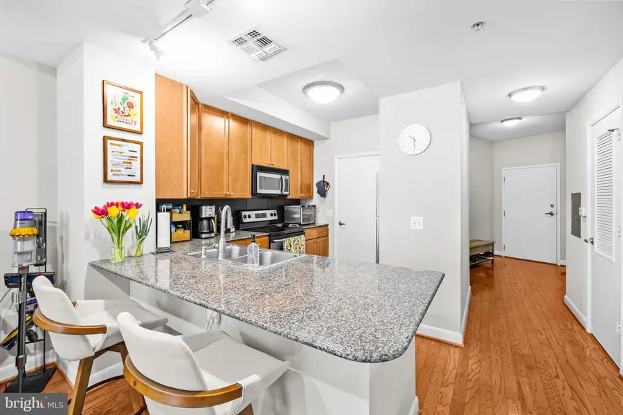 400 Massachusetts Ave Nw #622, Washington, DC 20001 - #3