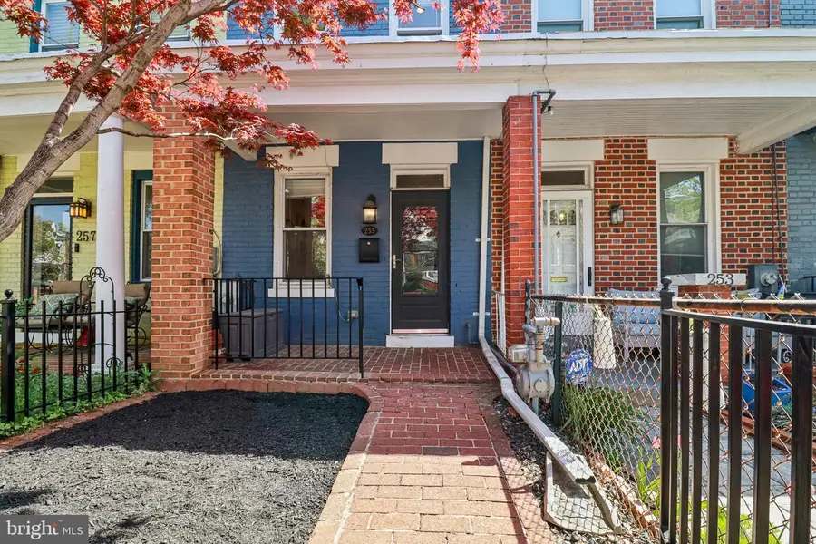 255 14th Pl Ne, Washington, DC 20002 - #2