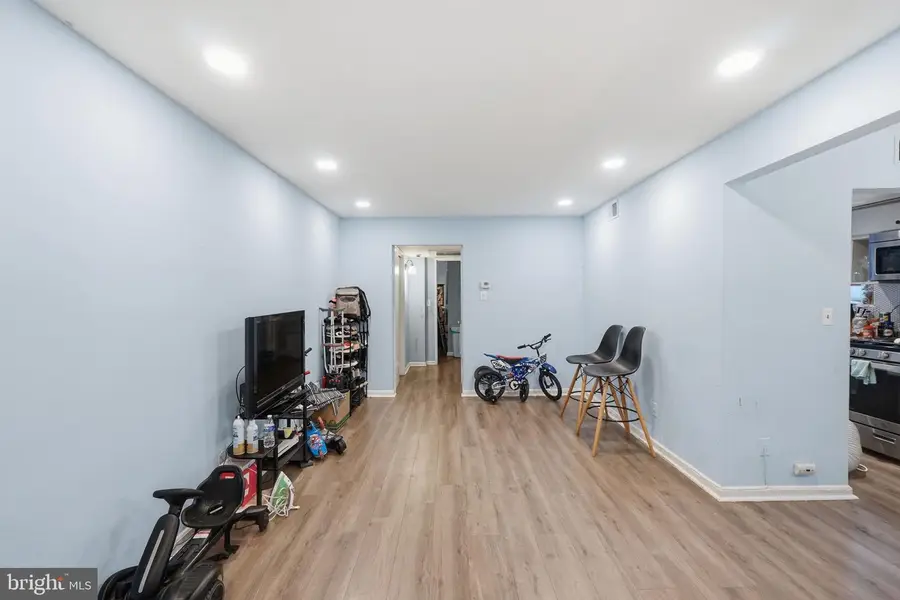 1727 28th St Se #204, Washington, DC 20020 - #2