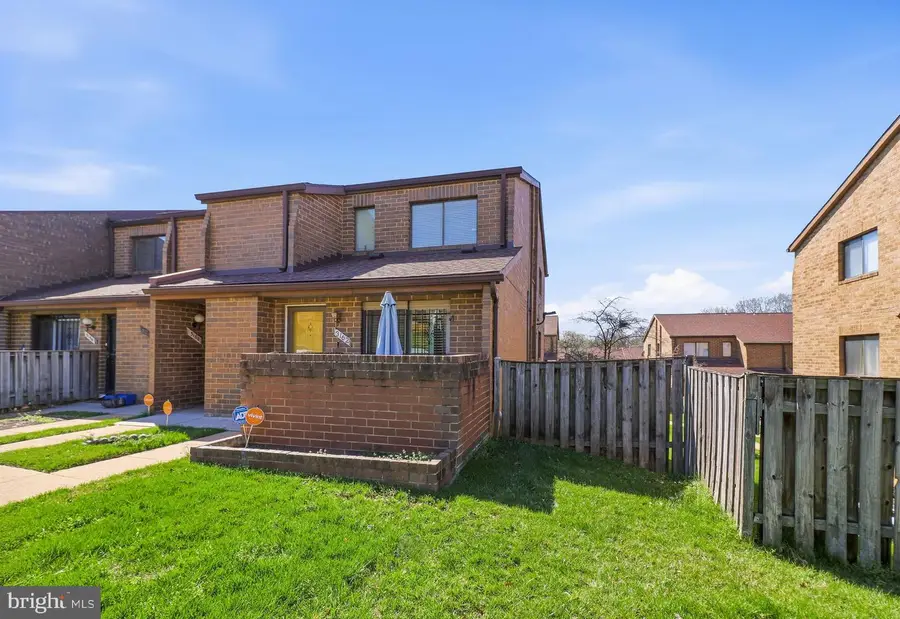 3162 Apple Rd Ne #18, Washington, DC 20018 - #3