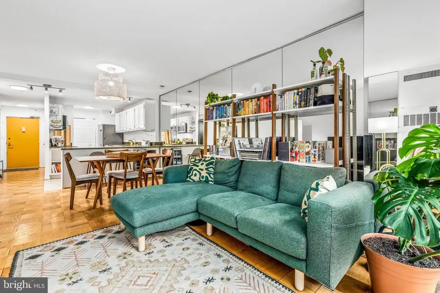 1001 26th St Nw #306, Washington, DC 20037 - #2