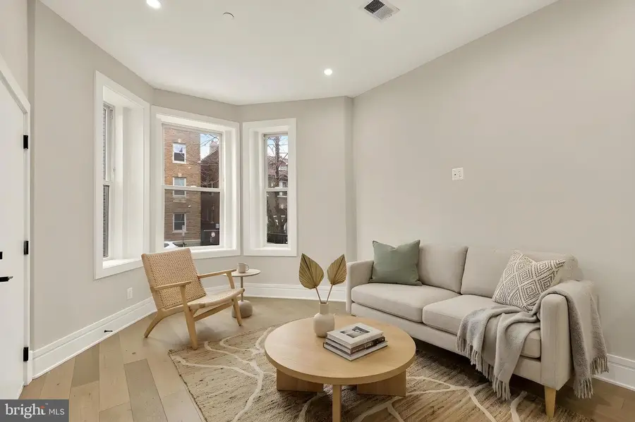 1310 Park Rd Nw, Washington, DC 20010 - #2