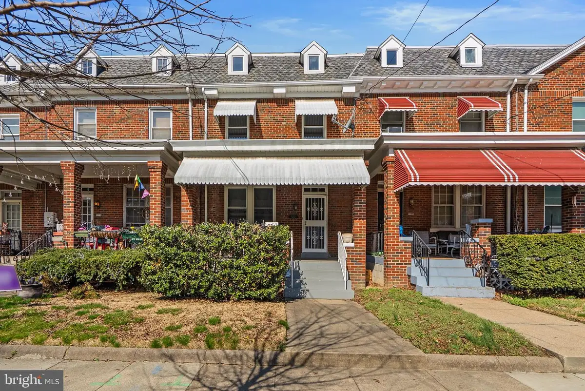 5212 Kansas Ave Nw, Washington, DC 20011 - #1