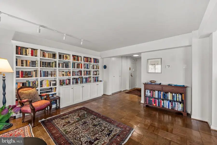 4201 Cathedral Ave Nw #1124 E, Washington, DC 20016 - #3