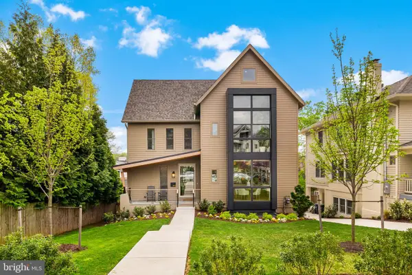 4892 Macarthur Blvd Nw, WASHINGTON, DC 20007