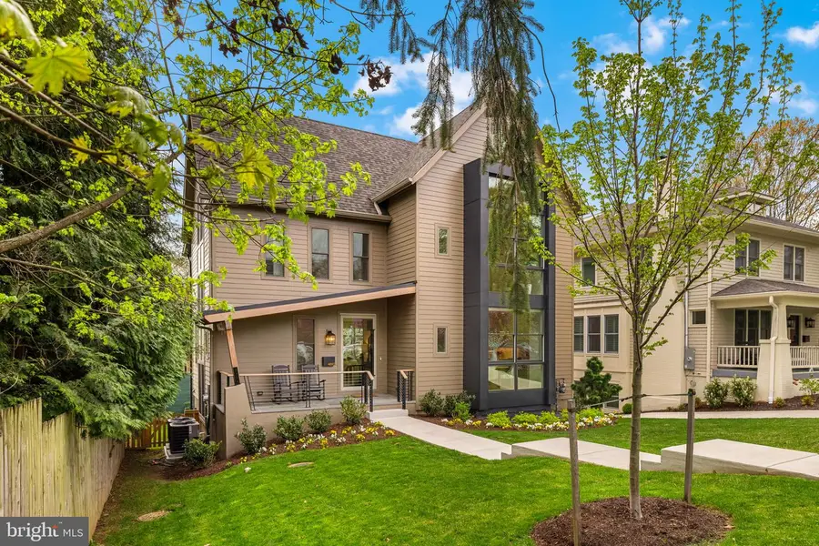 4892 Macarthur Blvd Nw, Washington, DC 20007 - #2