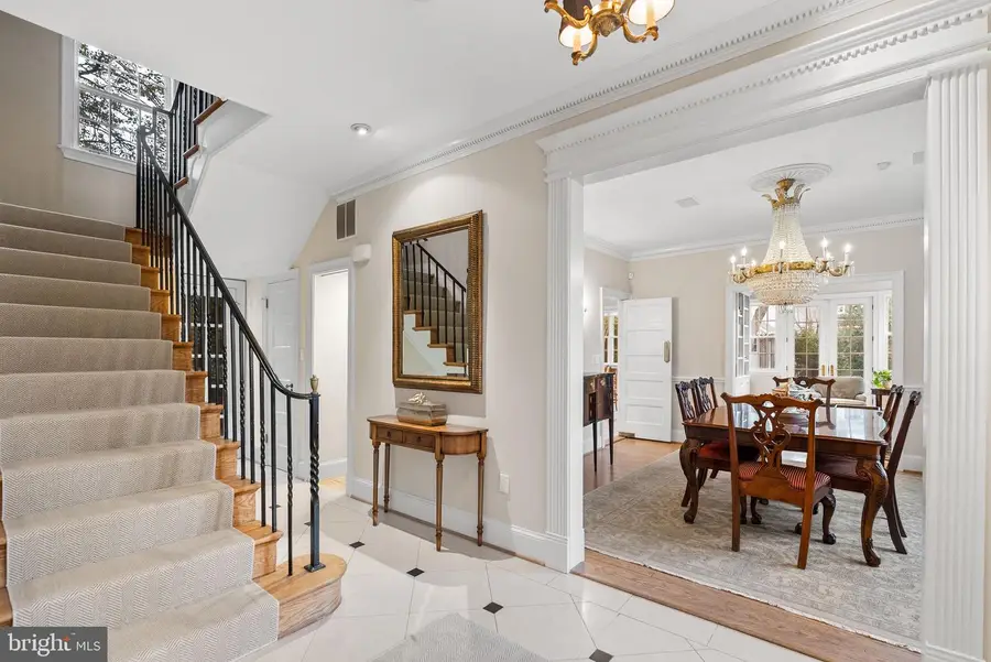 4545 Klingle St Nw, Washington, DC 20016 - #3