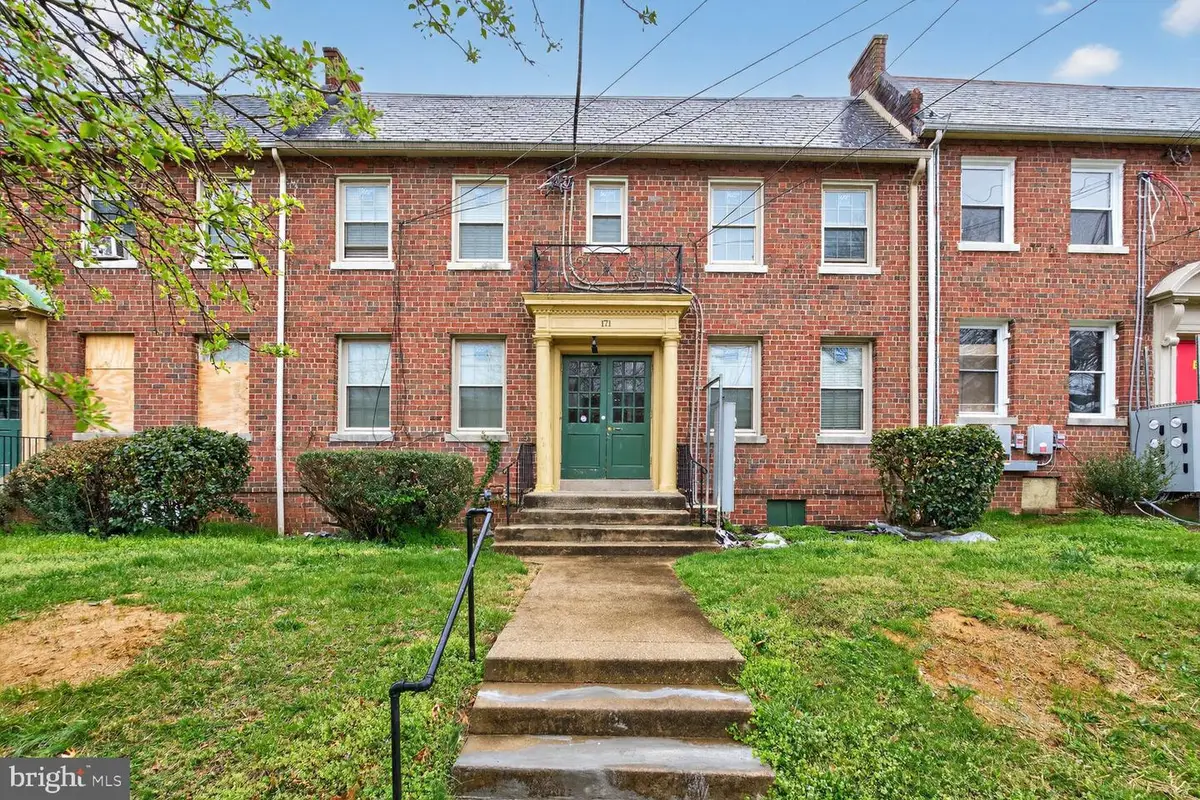 171 35th St Ne, Washington, DC 20019 - #1