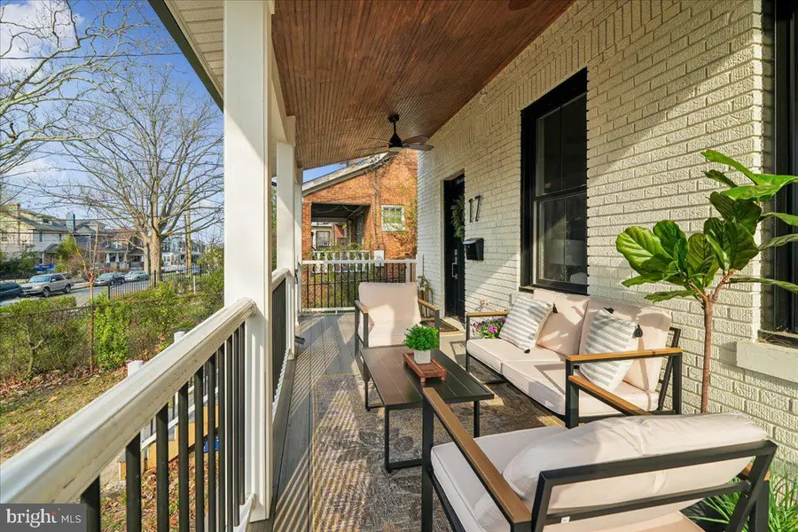 17 Longfellow St Nw, Washington, DC 20011 - #3