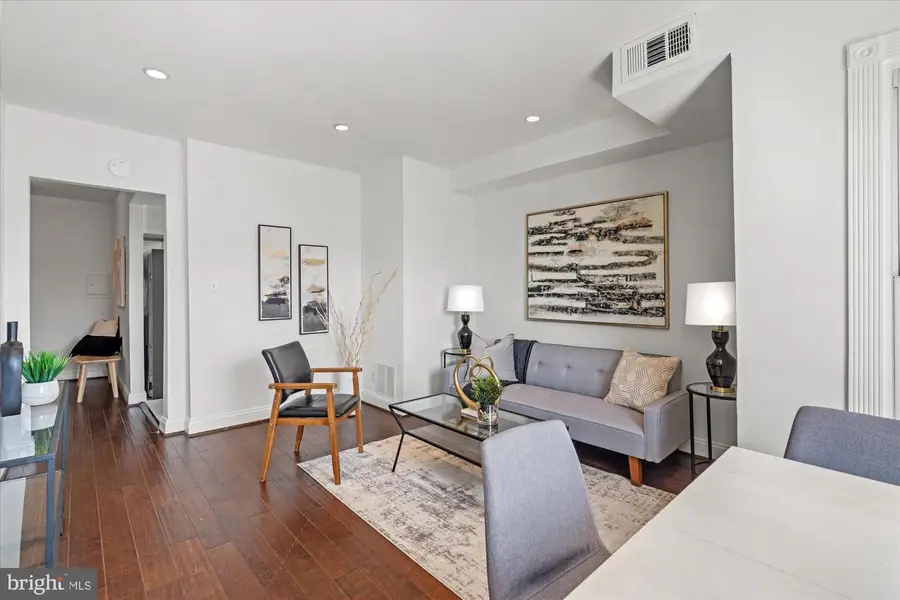 1040 6th St Ne #302, Washington, DC 20002 - #3