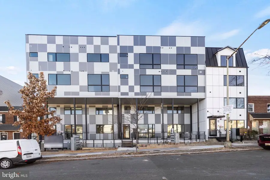 824 18th St Ne #302, Washington, DC 20002 - #2