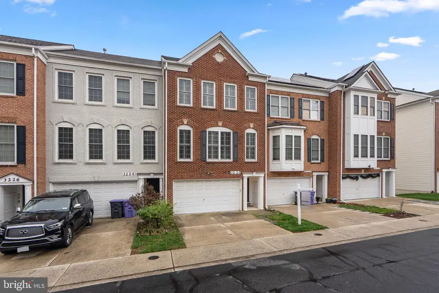 3222 Theodore R Hagans Dr Ne, Washington, DC 20018 - #2