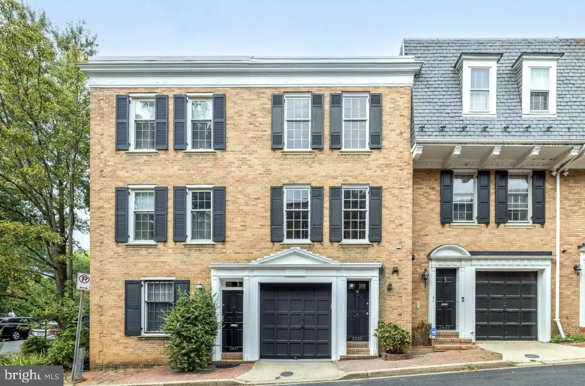 2535 Queen Annes Ln Nw, Washington, DC 20037 - #1
