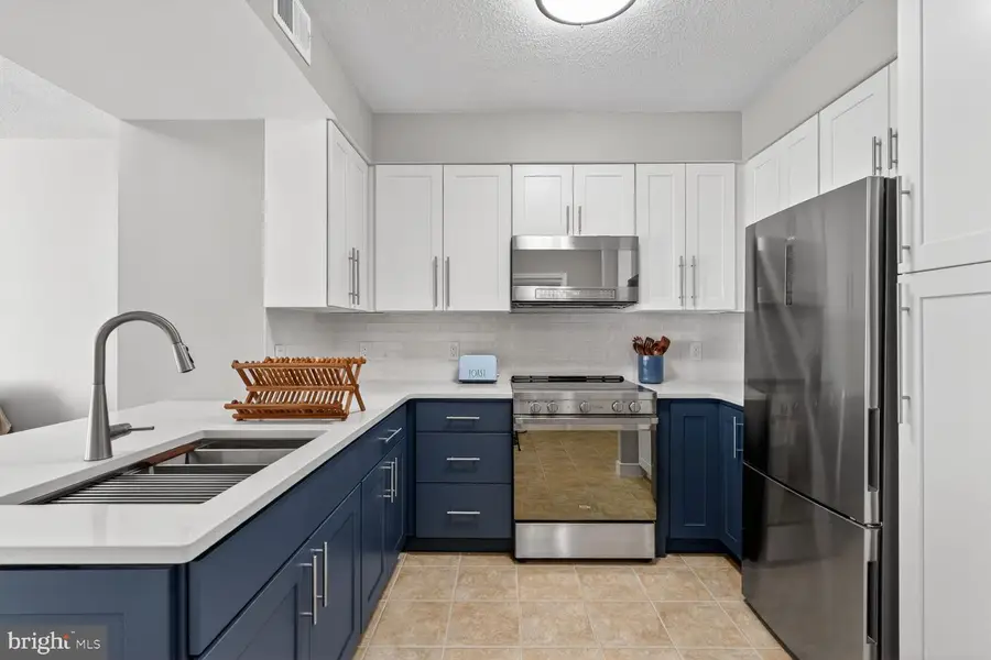 555 Massachusetts Ave Nw #406, Washington, DC 20001 - #2