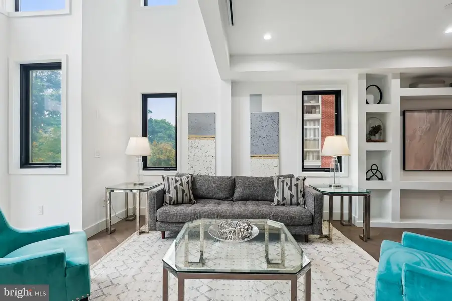 304 K St Ne #1, Washington, DC 20002 - #3