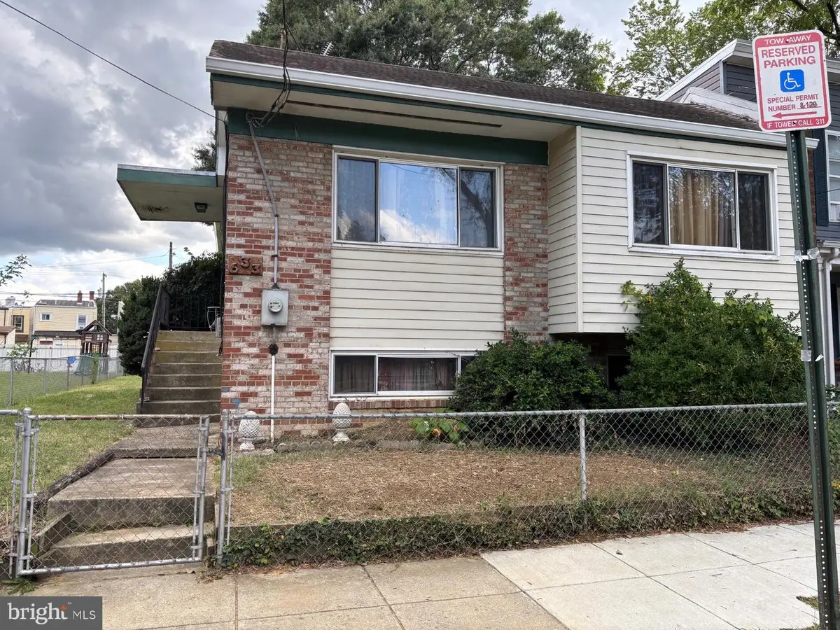 633 Raleigh Pl Se, Washington, DC 20032 - #1