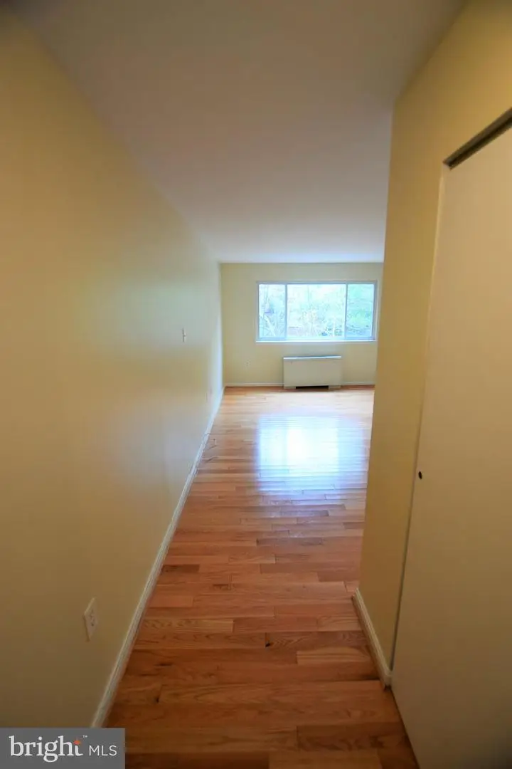 4555 Macarthur Blvd Nw #103, Washington, DC 20007 - #3