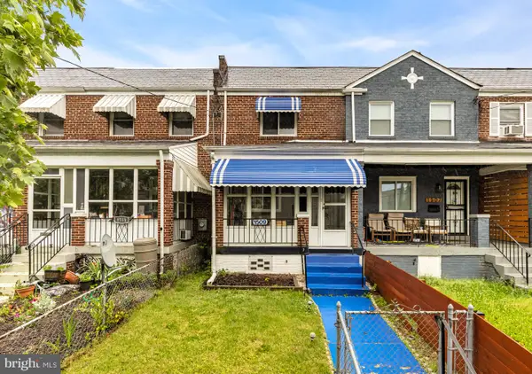 1509 Downing St Ne, WASHINGTON, DC 20018