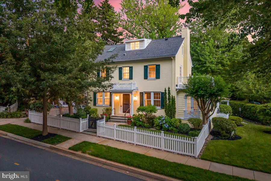 3001 Mckinley St Nw, Washington, DC 20015 - #2