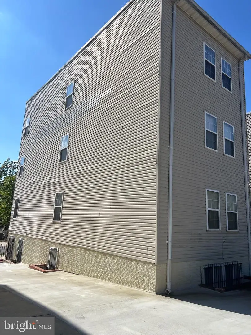 5210 F Se #3, Washington, DC 20019 - #2