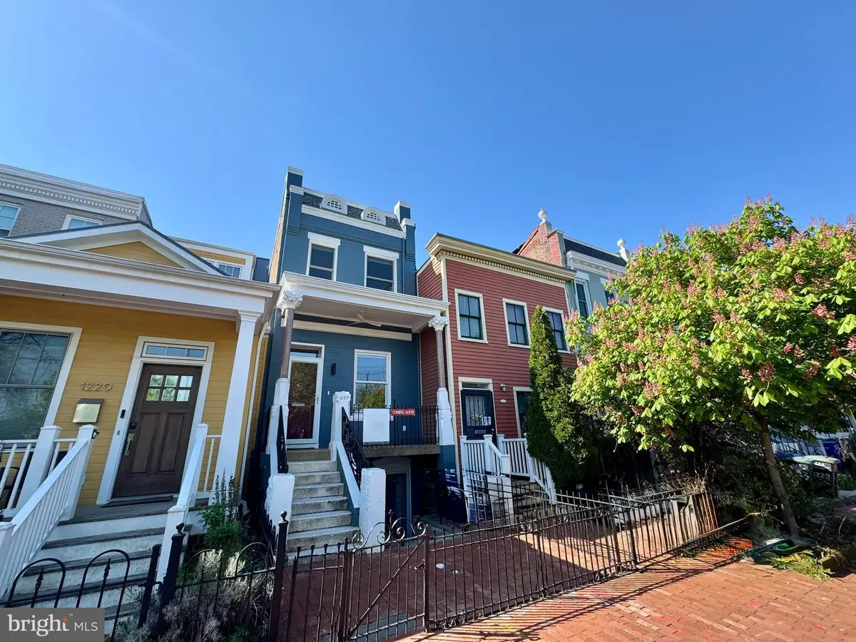 1227 E St Se, Washington, DC 20003 - #1