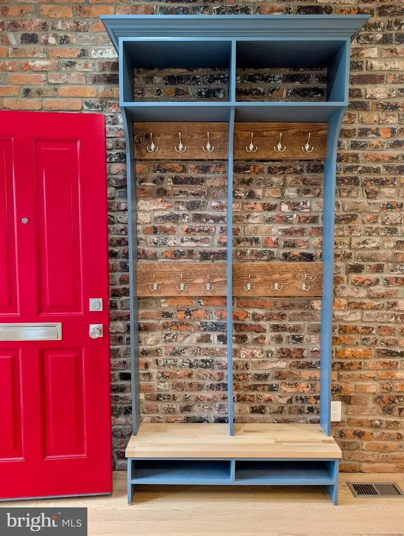 1227 E St Se, Washington, DC 20003 - #2