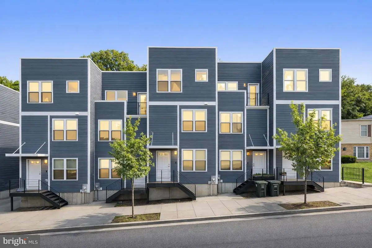 2210 Hunter Pl Se, Washington, DC 20020 - #1