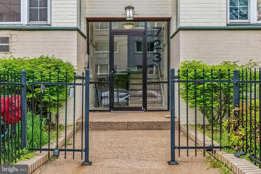 723 Longfellow St Nw #102, Washington, DC 20011 - #3