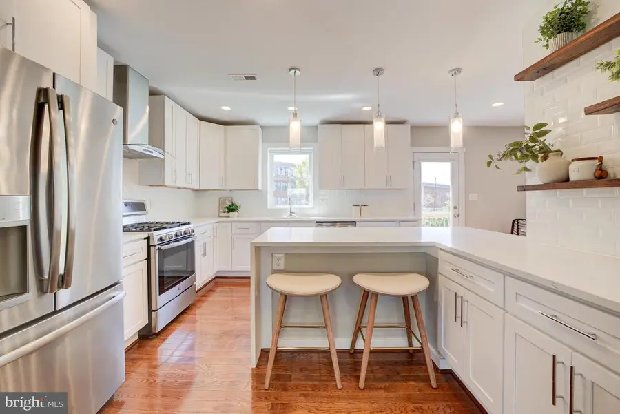 6000 North Dakota Ave Nw, Washington, DC 20011 - #3